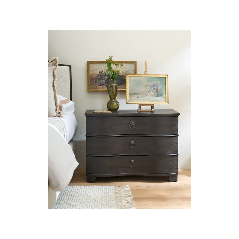 Universal Furniture Griffith Park Griffith Park Serpentine Chest in Black