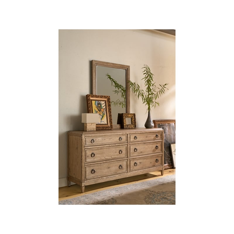 Universal Furniture Griffith Park Sienna Wood Dresser in Brown