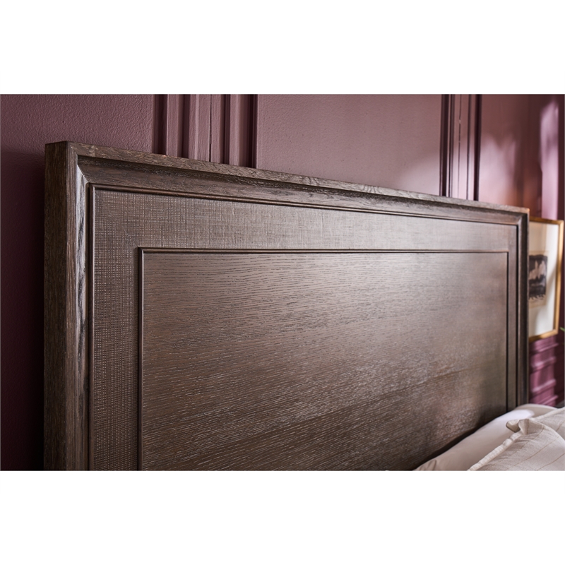 Universal Furniture Montclair Panel Queen Bed in Cocoa