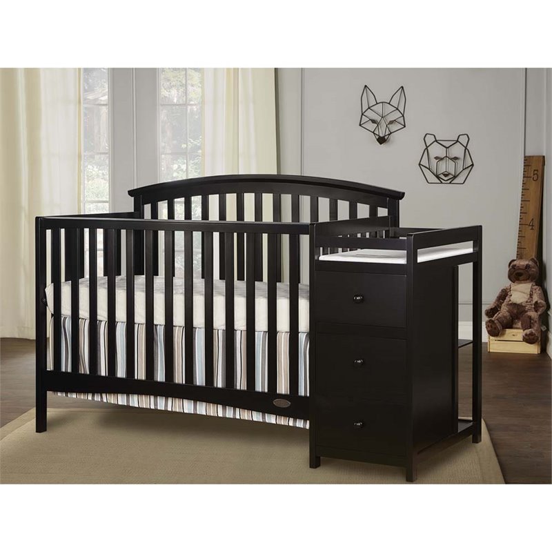 Dream On Me Niko 5-in-1 Convertible Crib with Changer in ...