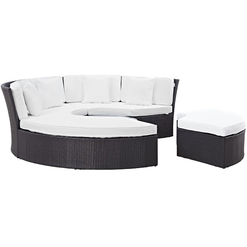Convene Circular Outdoor Patio Daybed Set in Espresso White