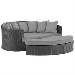 Outdoor Daybeds