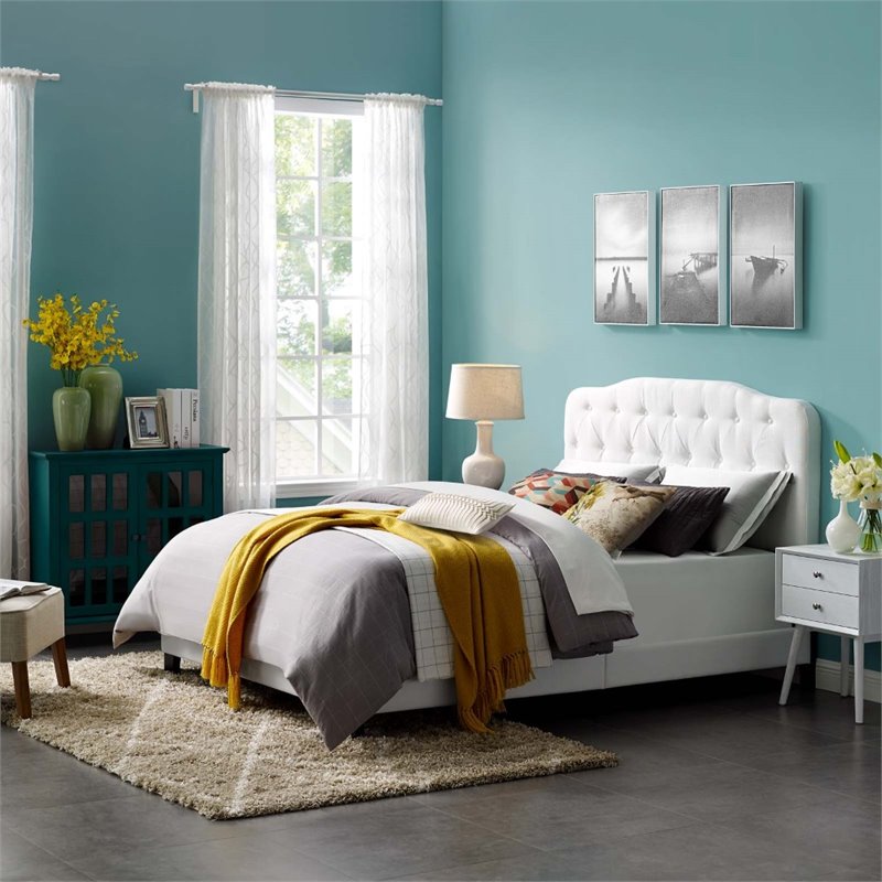 Modway Amelia Twin Upholstered Polyester Fabric Bed in White Finish