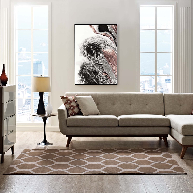 Beltara Chain Link Transitional Trellis 5x8 Area Rug in Dark Tan and Beige