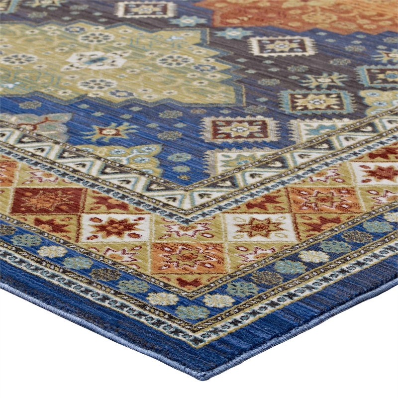 Atzi  Distressed Southwestern Diamond Floral 5x8 Area Rug in Multicolored