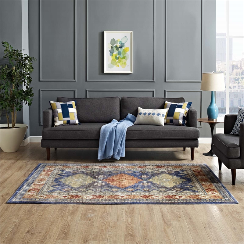 Atzi  Distressed Southwestern Diamond Floral 5x8 Area Rug in Multicolored
