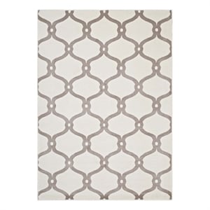 Beltara Chain Link Transitional Trellis 8x10 Area Rug in Beige and Ivory