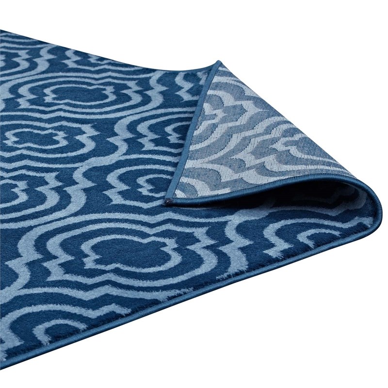 Frame Transitional Moroccan Trellis 5x8 Area Rug in Moroccan Blue and Light Blue