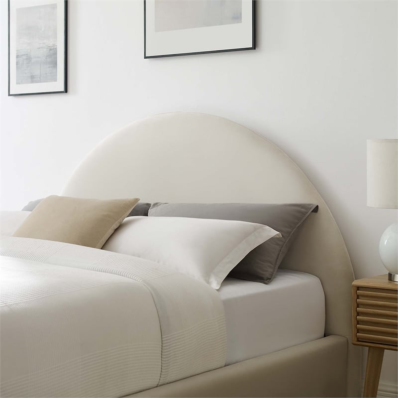 Resort Performance Velvet Arched Round Full Platform Bed in Alabaster