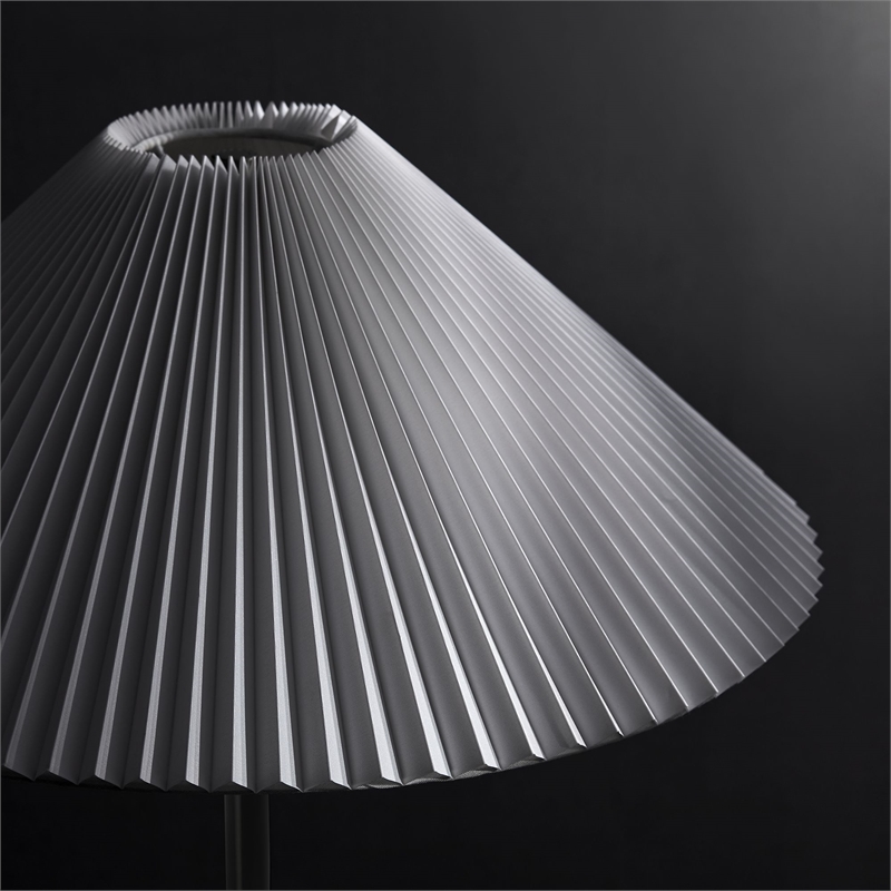 Illusion Floor Lamp in Black