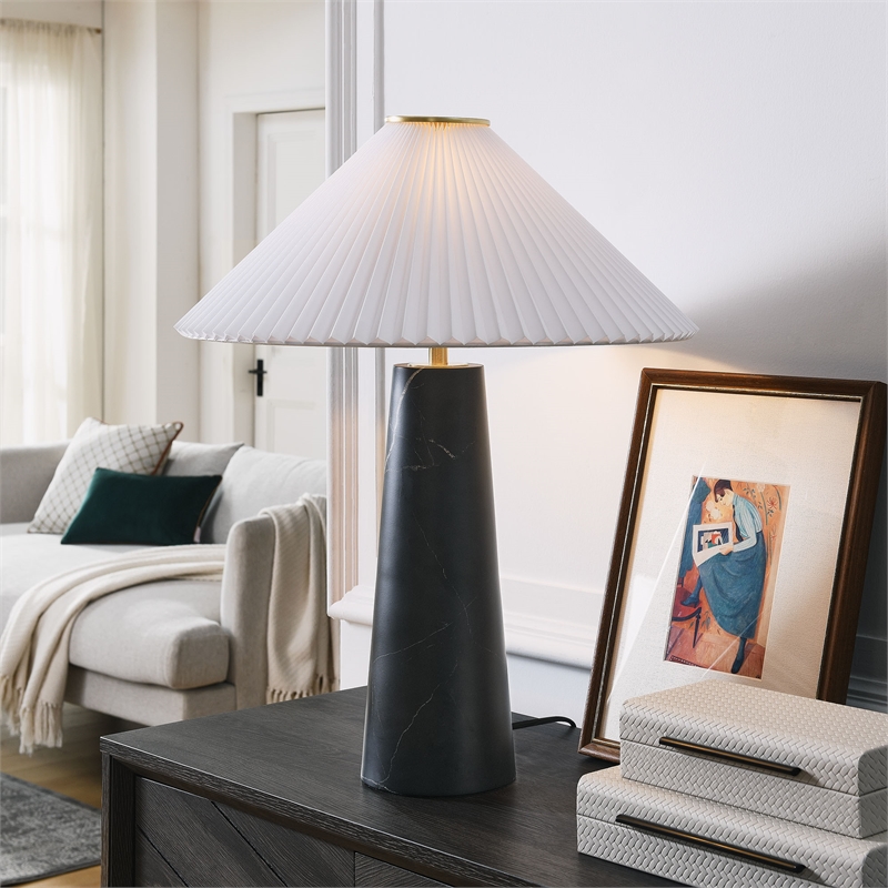 Nera Table Lamp in Black