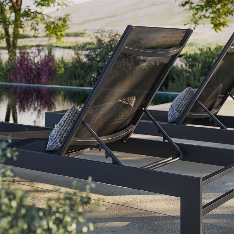 Tahoe Chaise Lounge in Gray