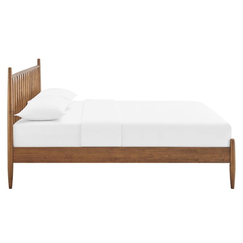 Zane Queen Size Spindle Bed in Walnut