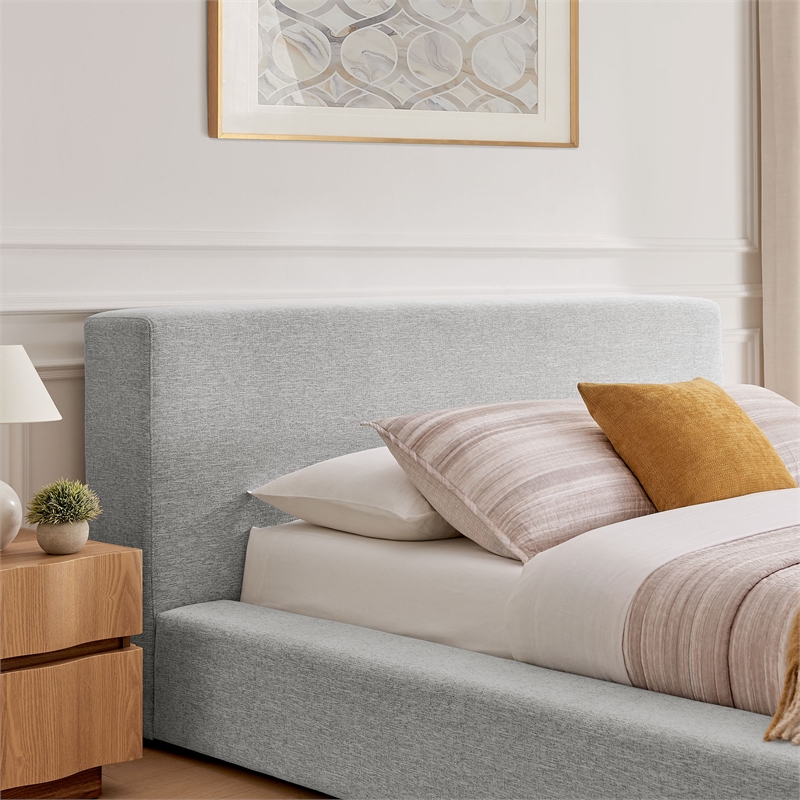 Luma Chenille Upholstered Queen Platform Bed Frame in Light Gray Fabric