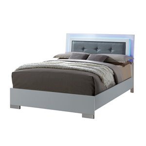Furniture of America Rayland Contemporary Wood Full Tufted Bed in Glossy White