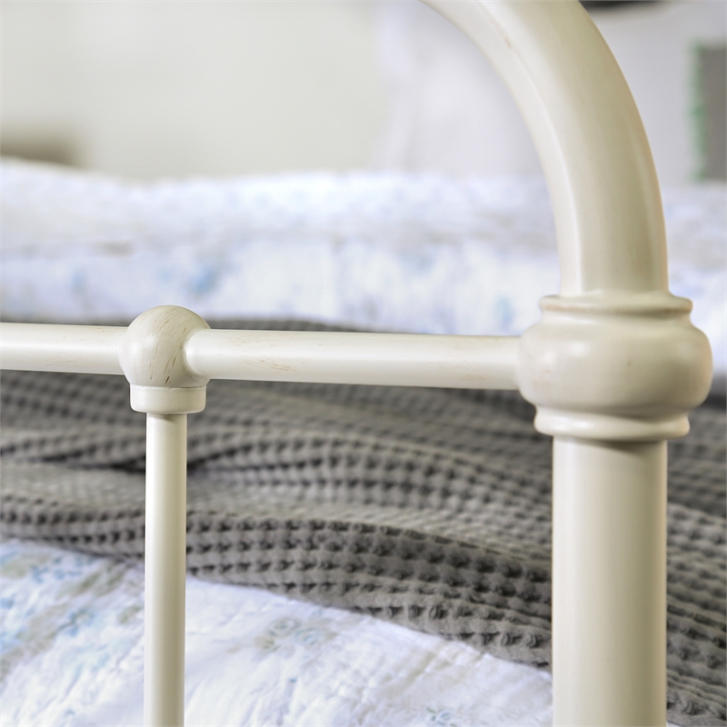 Furniture of America Celinda Metal California King Spindle Bed in Vintage White