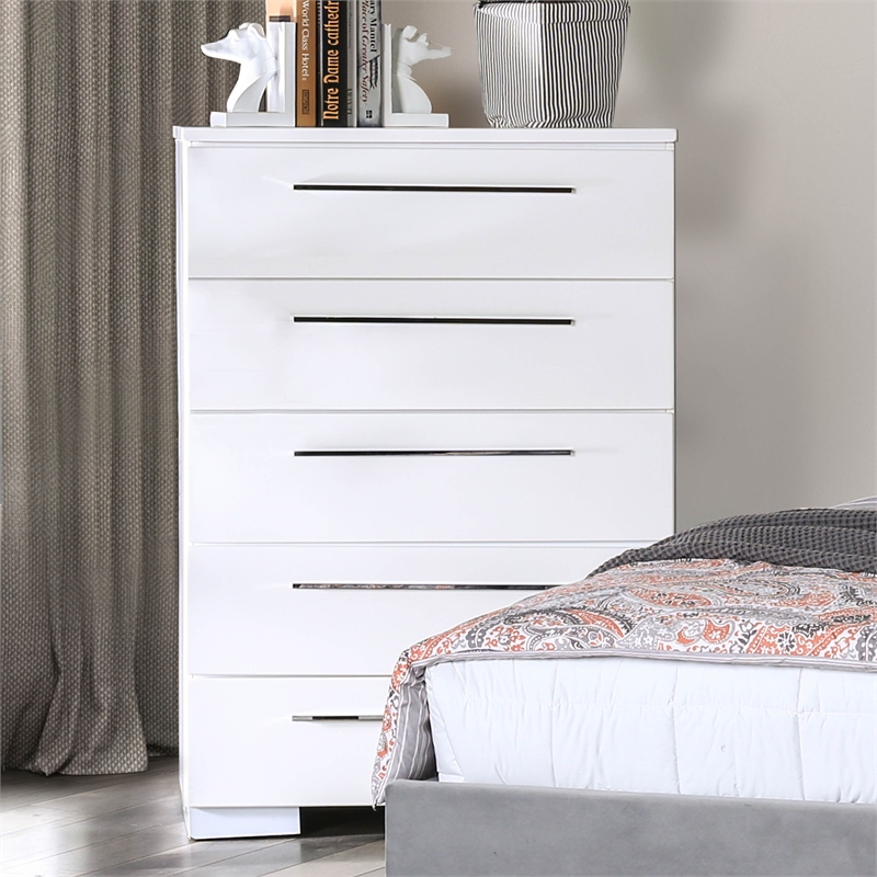 Furniture of America Rayland Contemporary Wood 5-Drawer Chest in Glossy White