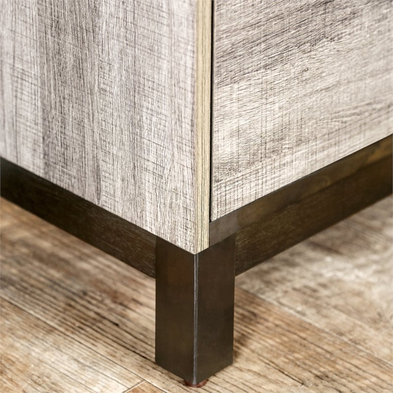 Furniture of America Charlsie Solid Wood 2-Drawer Nightstand in Antique Gray