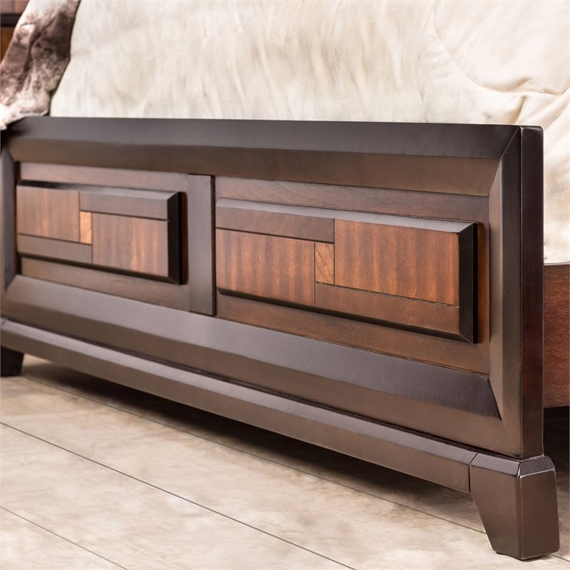 Furniture of America Delia Transitional Wood King Panel Bed in Walnut