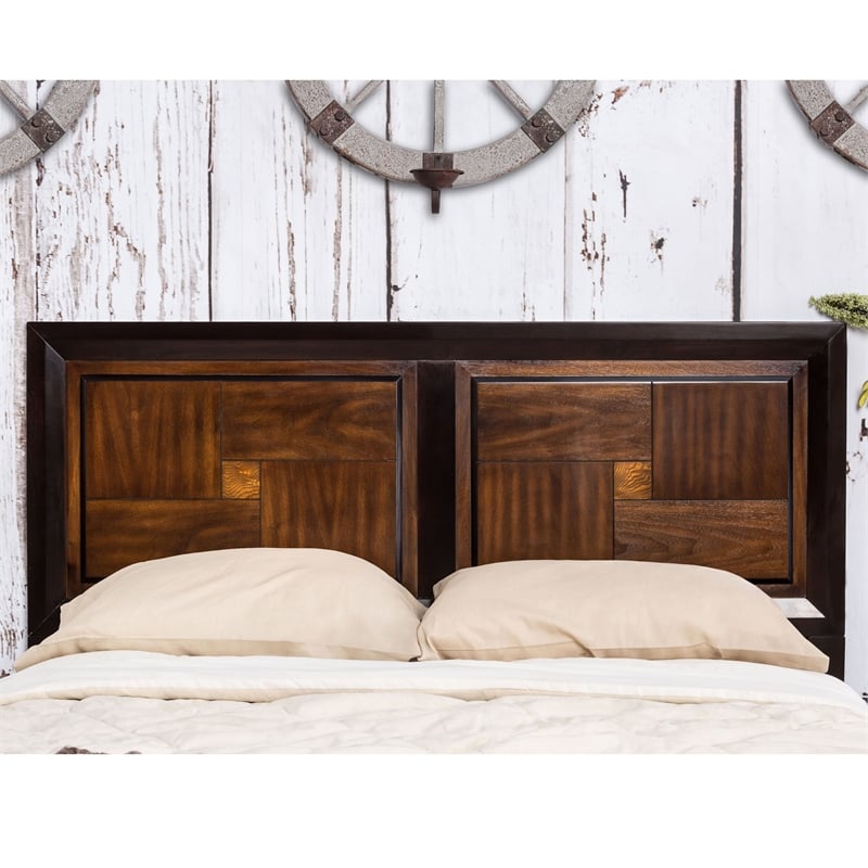 Furniture of America Delia Transitional Wood King Panel Bed in Walnut