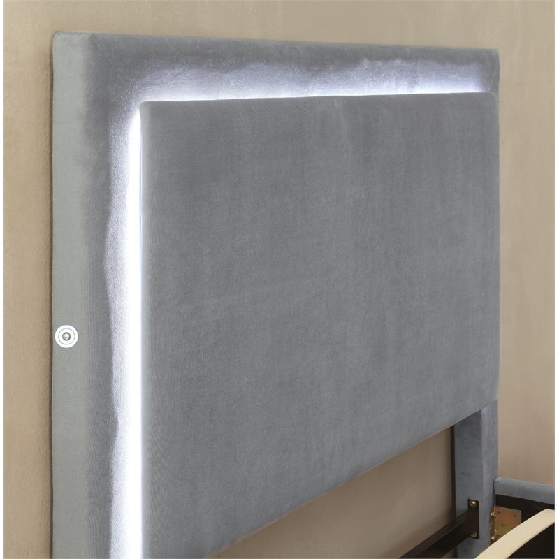 Furniture of America Luna Fabric Queen Bed with LED Lights in Gray