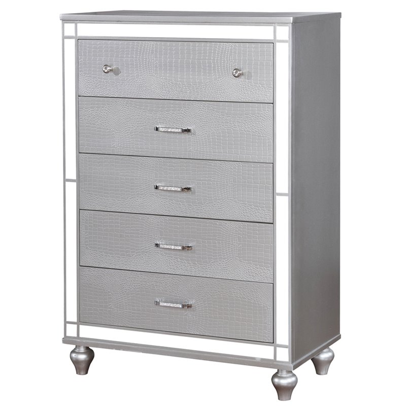 Furniture of America Xulu Contemporary Solid Wood 5-Drawer Chest in Silver