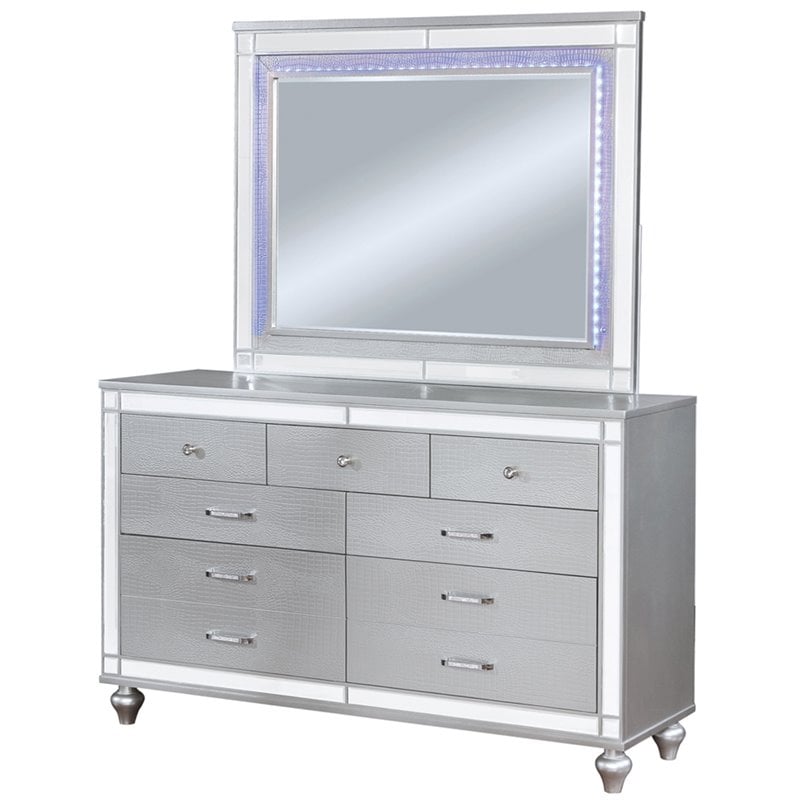 Furniture of America Xulu Wood 2-Piece Dresser and Mirror Set in Silver