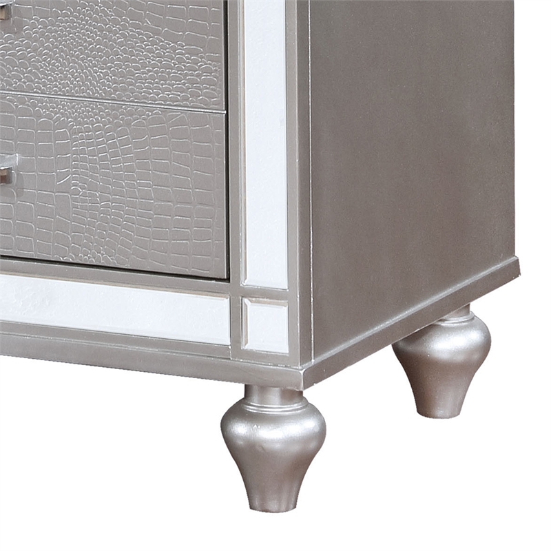 Furniture of America Xulu Contemporary Solid Wood 2-Drawer Nightstand in Silver