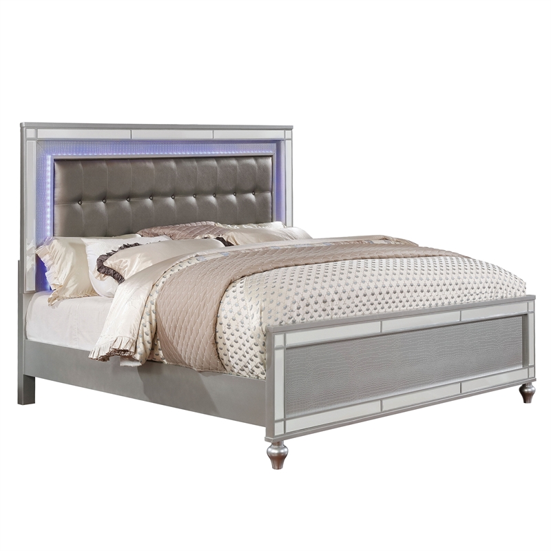 Furniture of America Xulu Contemporary Wood Cal King Bed with LED in Silver