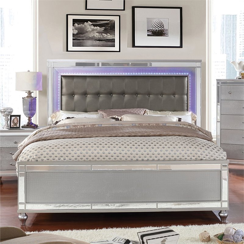 Furniture of America Xulu Contemporary Wood King Bed with LED in Silver