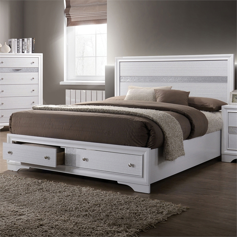 Furniture of America Laren Contemporary Solid Wood Queen Storage Bed in White