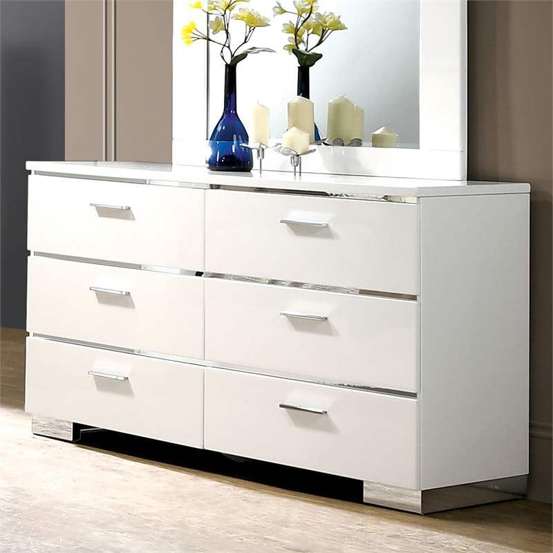 Furniture of America Quaker Contemporary Wood Dresser in White