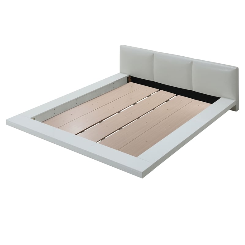 Furniture of America Krister Solid Wood King Panel Bed in White