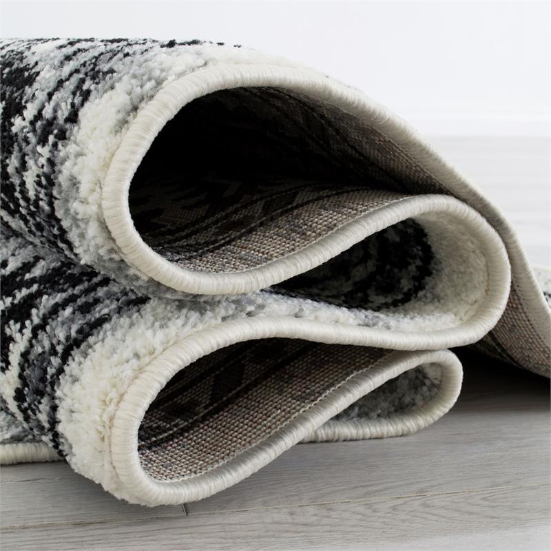 Furniture of America Nicolette Fabric 5'x7' Area Rug in Gray & White