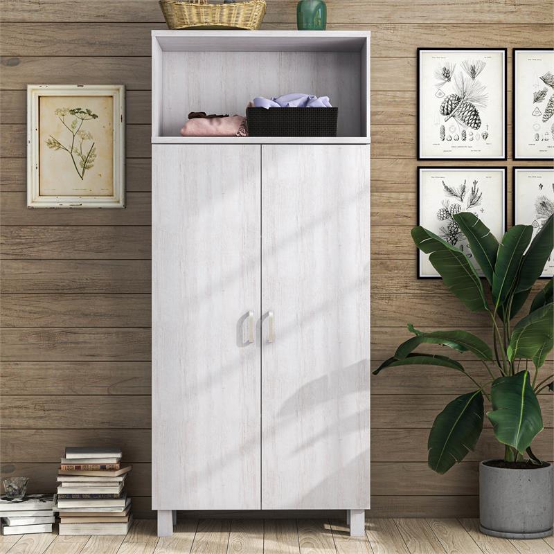 Furniture of America Astro Contemporary Wood 5-Shelf Pantry in White Oak