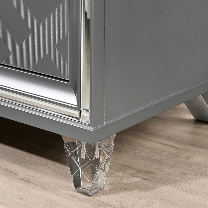 FOA Anaiya 5pc Silver Wood Bed Set - King + 2 Nightstands + Dresser + Mirror