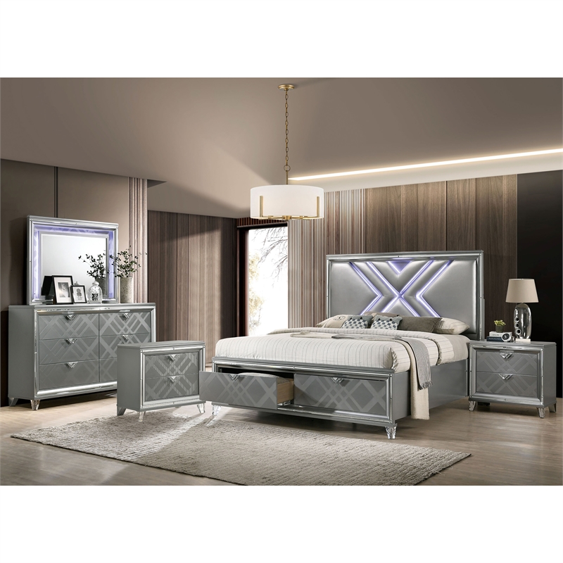 FOA Anaiya 5pc Silver Wood Bed Set - King + 2 Nightstands + Dresser + Mirror