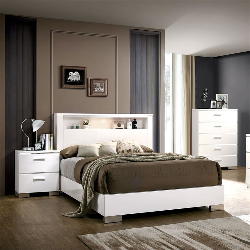 FOA Quaker Modern 3-Piece White Wood Bedroom Set - Queen + Nightstand + Chest