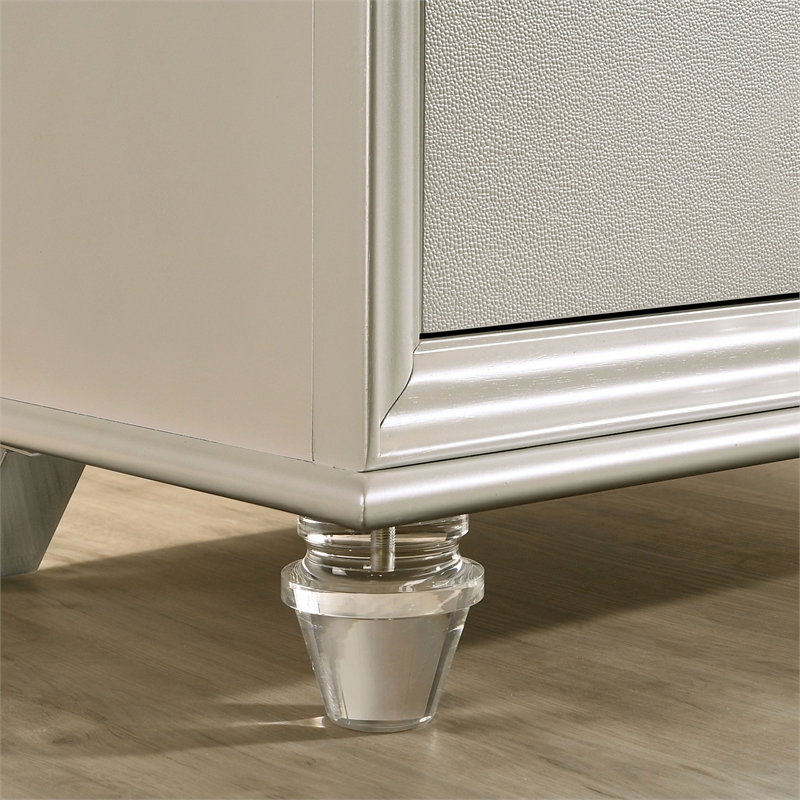 FOA Plumley 3-Piece White Wood Bedroom Set - Cal King + Nightstand + Dresser