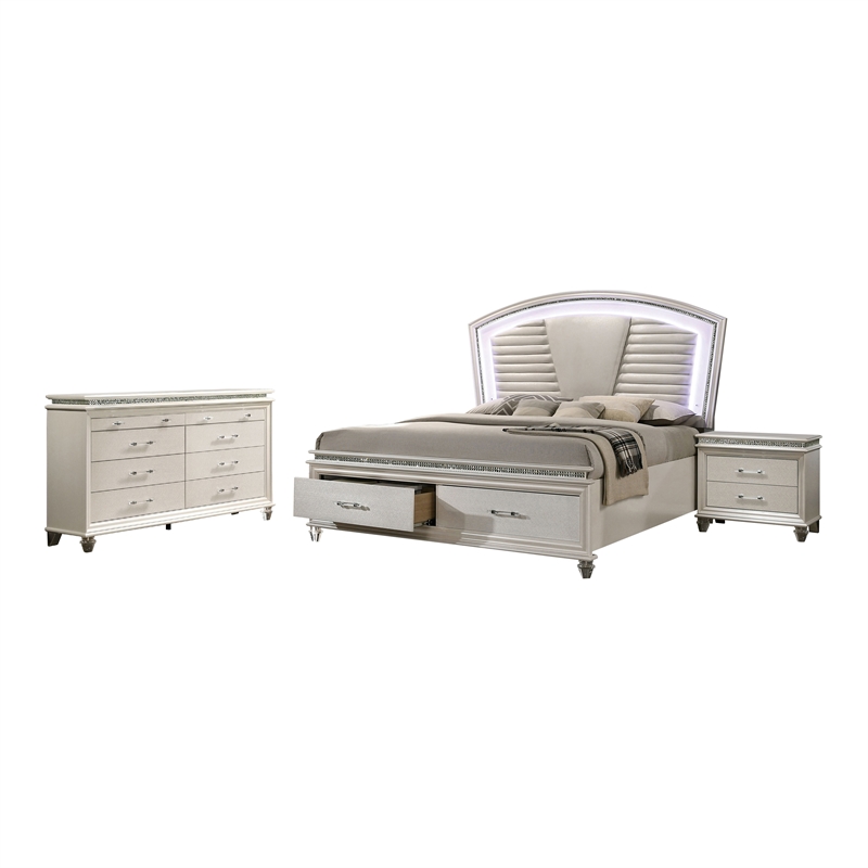 FOA Plumley 3-Piece White Wood Bedroom Set - Cal King + Nightstand + Dresser