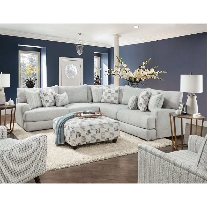 Furniture of America Alaska Transitional Fabric Sectional in Gray