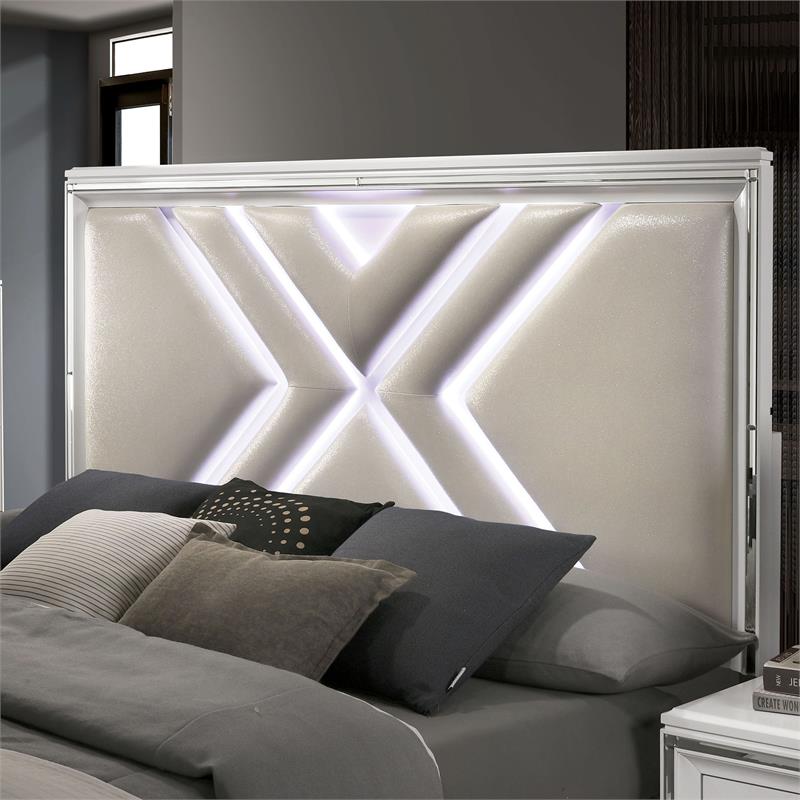 Furniture of America Anaiya Contemporary Wood Queen Bed with LED in White