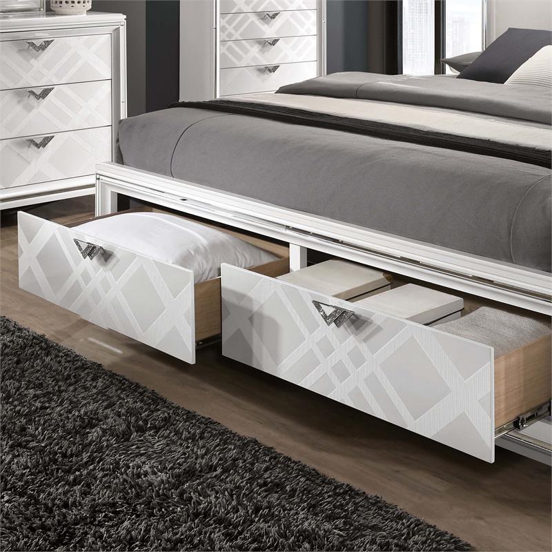 Furniture of America Anaiya Contemporary Wood Queen Bed with LED in White