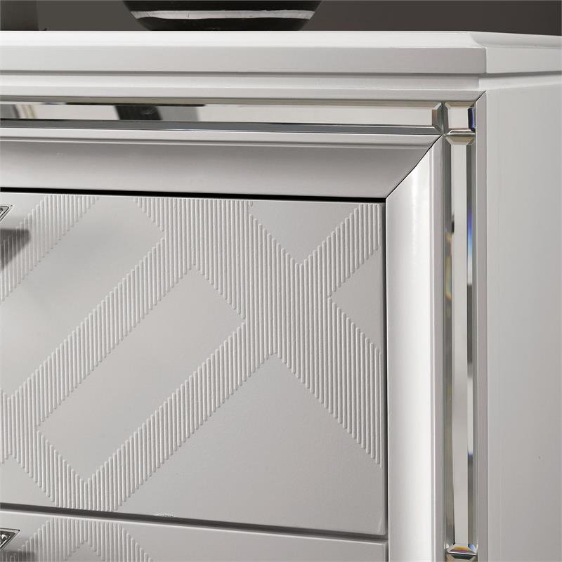 Furniture of America Anaiya Contemporary Solid Wood 6-Drawer Dresser in White