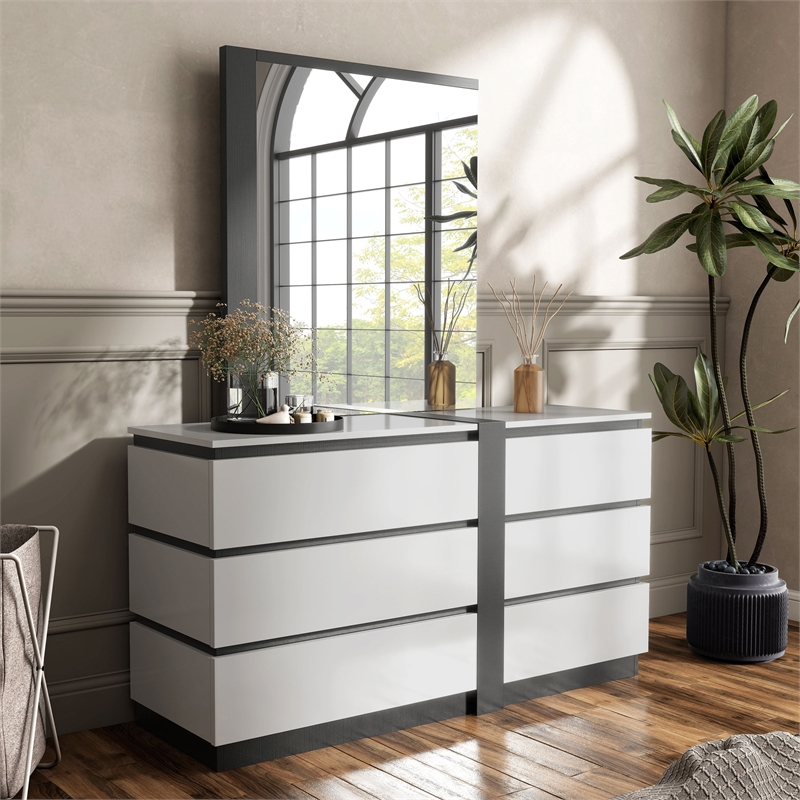 Furniture of America Misti Solid Wood 2-Piece Dresser and Mirror Set in White