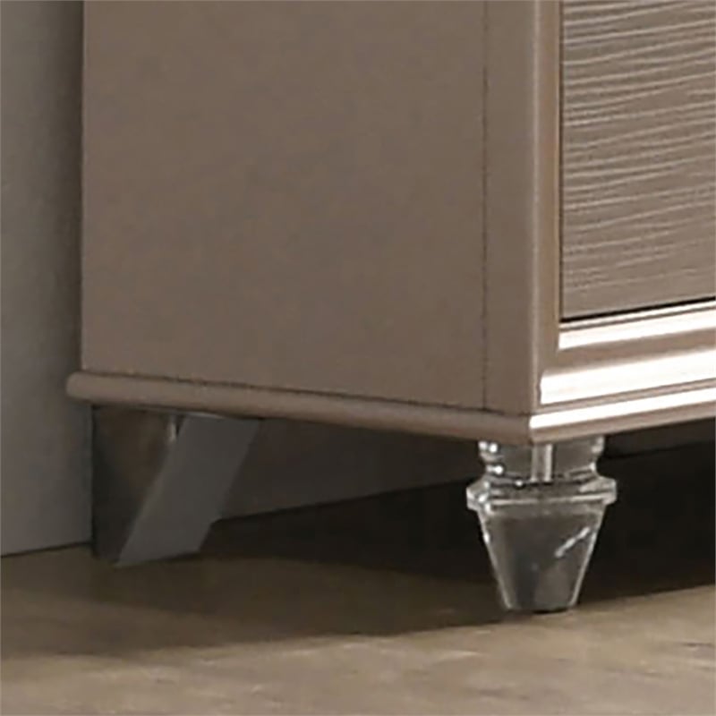 Furniture of America Devado Wood 2-Piece Dresser and Mirror Set in Rose Gold