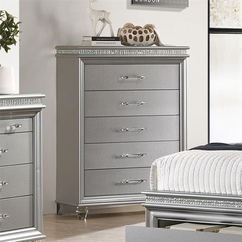 Furniture of America Plumley Contemporary Solid Wood 5-Drawer Chest in Silver