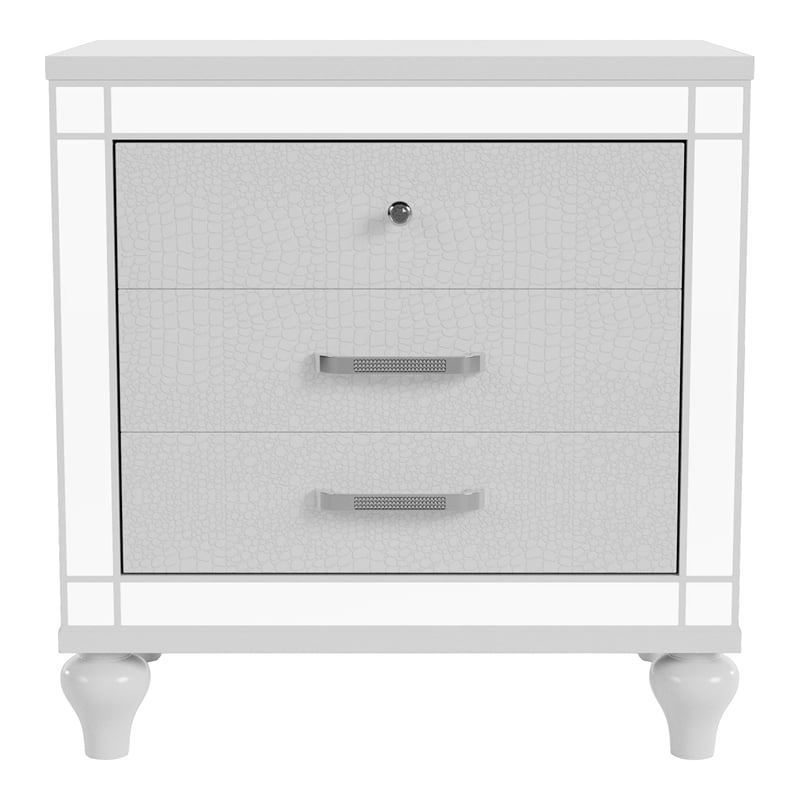 Furniture of America Xulu Contemporary Solid Wood 2-Drawer Nightstand in White