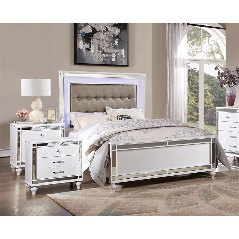 FOA Xulu 3-Piece White Solid Wood LED Bedroom Set - Cal King + 2 Nightstands