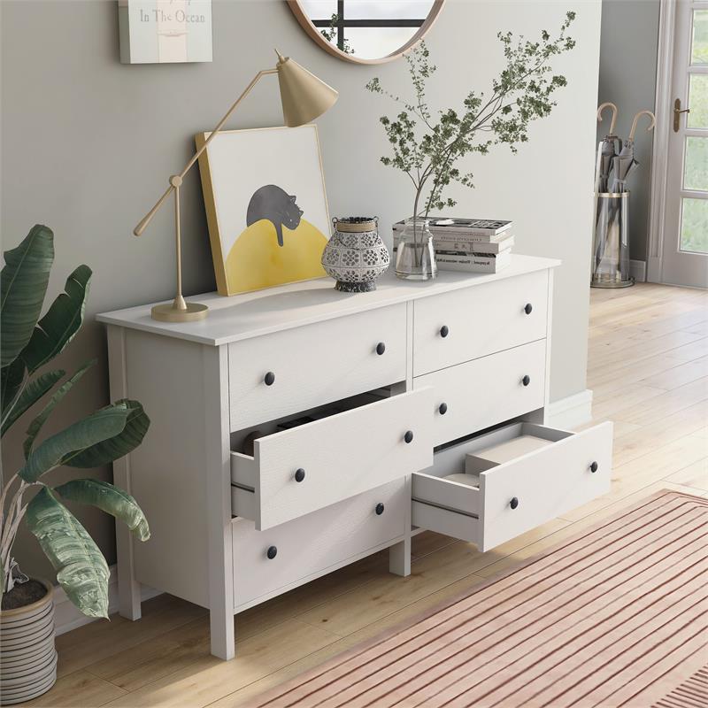 Furniture of America Reyes Rustic Wood 6-Drawer Dresser in White